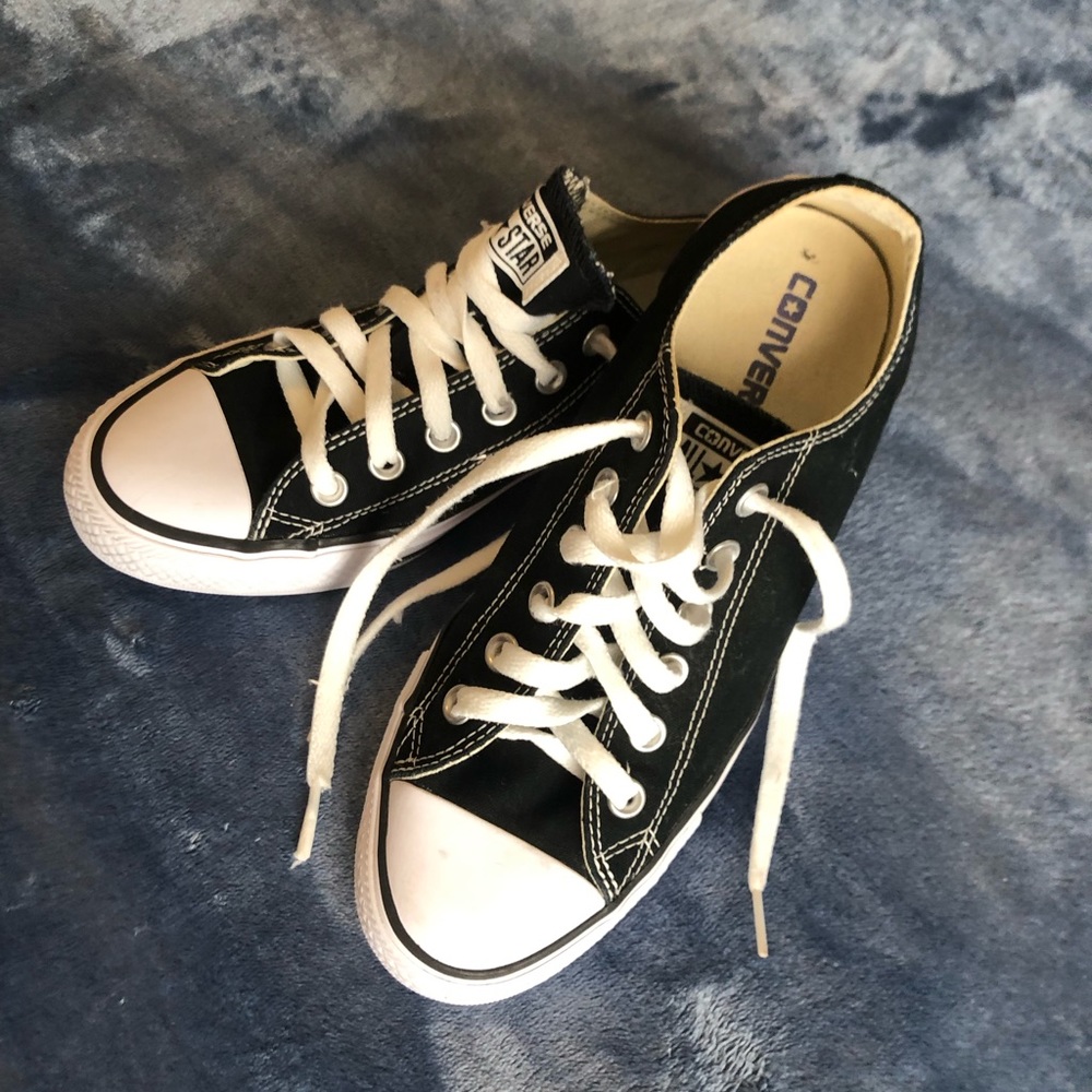 Black converse size 8 women